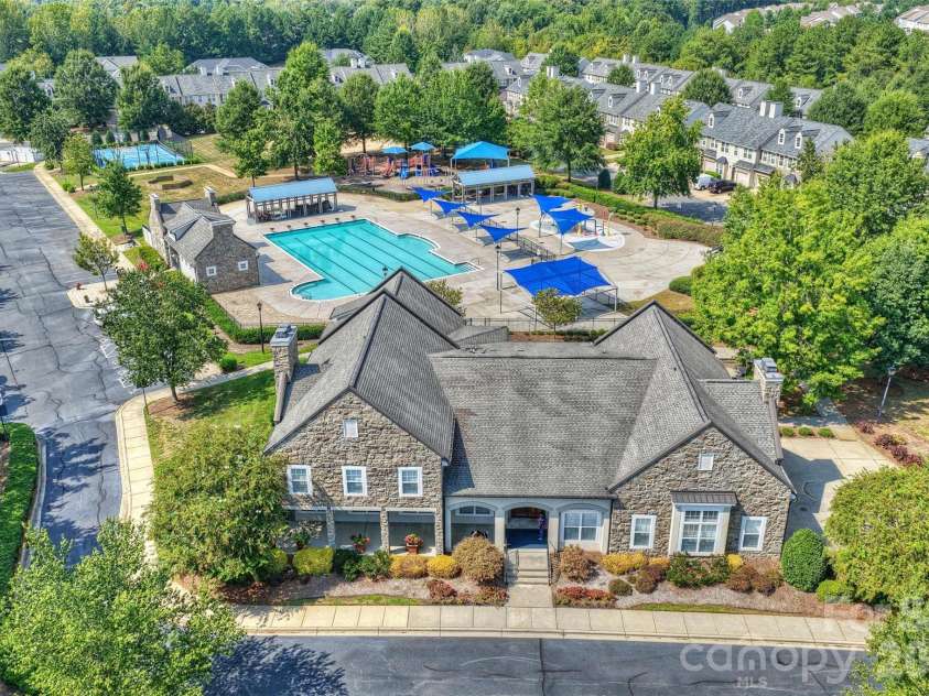 6625 Glenlivet Court, Charlotte, NC 28278.  MLS# CAR4426512, YatesRealty ID 52962. 