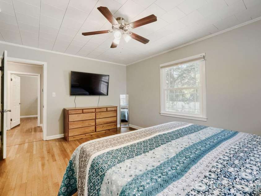 301 Jean Avenue, Kannapolis, NC 28083.  MLS# CAR4426634, YatesRealty ID 52963. 