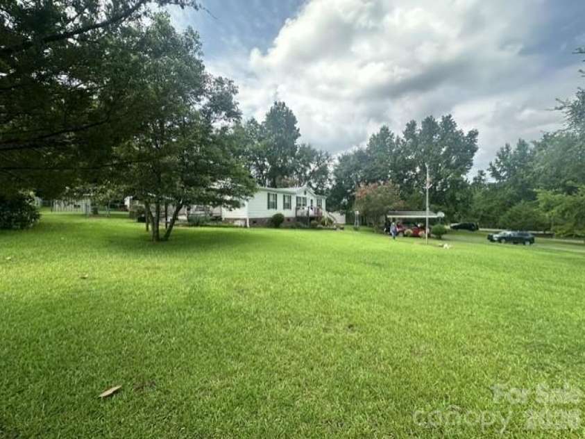 5241 Golden Pond Drive, York, SC 29745.  MLS# CAR4426510, YatesRealty ID 52965. 
