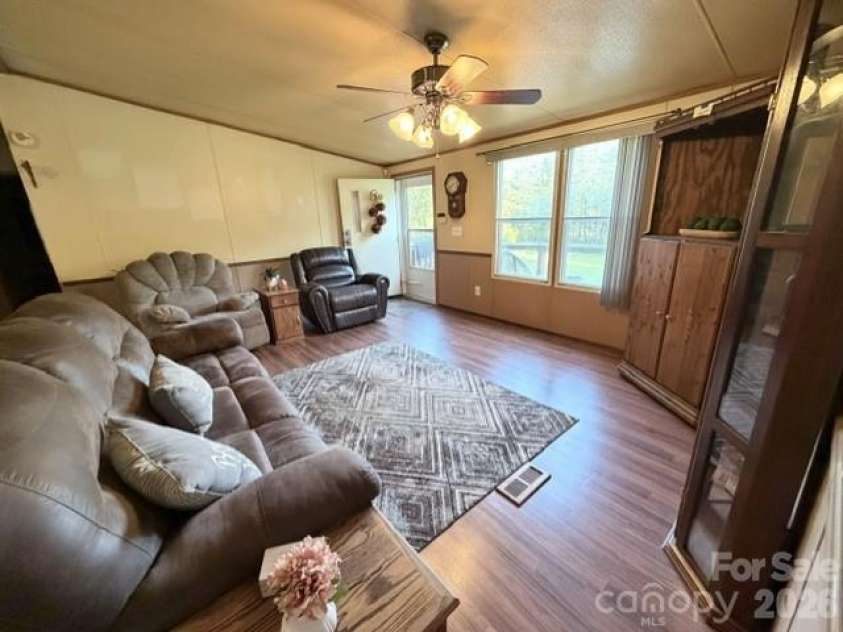 5241 Golden Pond Drive, York, SC 29745.  MLS# CAR4426510, YatesRealty ID 52965. 