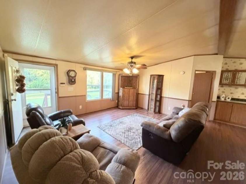 5241 Golden Pond Drive, York, SC 29745.  MLS# CAR4426510, YatesRealty ID 52965. 