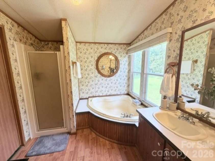 5241 Golden Pond Drive, York, SC 29745.  MLS# CAR4426510, YatesRealty ID 52965. 