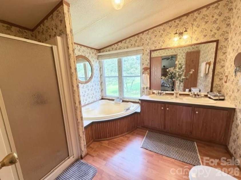 5241 Golden Pond Drive, York, SC 29745.  MLS# CAR4426510, YatesRealty ID 52965. 