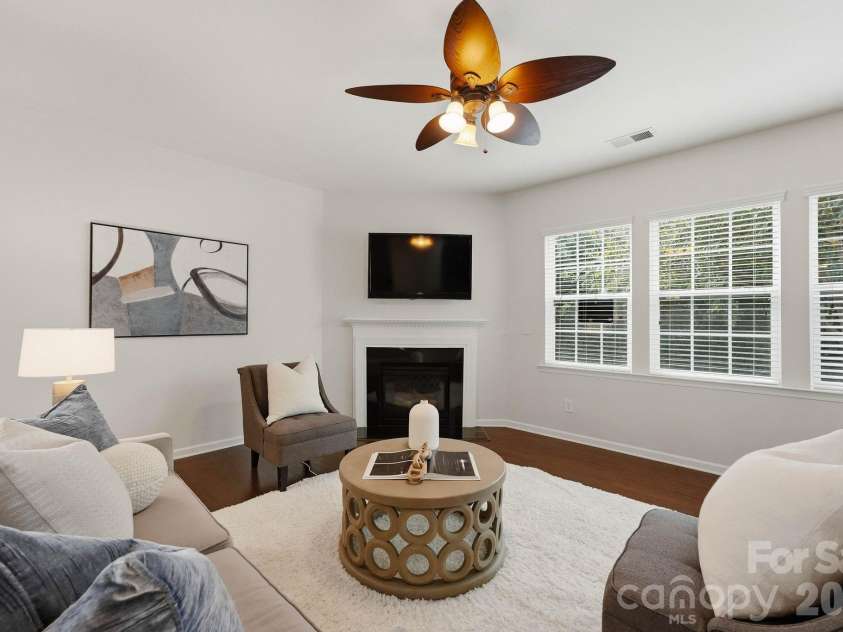 3309 Wicklow Lane, Gastonia, NC 28056.  MLS# CAR4426469, YatesRealty ID 52967. 