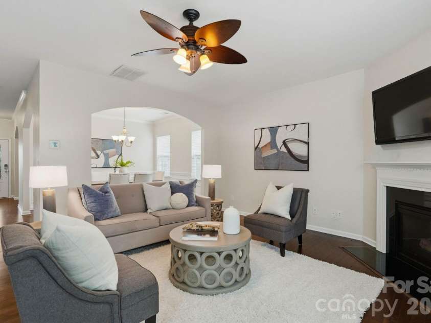 3309 Wicklow Lane, Gastonia, NC 28056.  MLS# CAR4426469, YatesRealty ID 52967. 