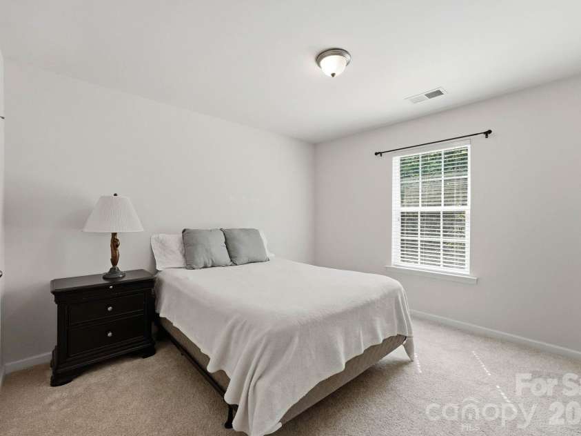 3309 Wicklow Lane, Gastonia, NC 28056.  MLS# CAR4426469, YatesRealty ID 52967. 