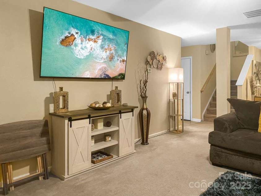 11627 Tribal Drive, Charlotte, NC 28214.  MLS# CAR4214830, YatesRealty ID 5297. Make this home your own!