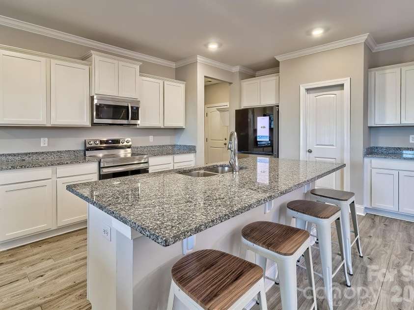 4922 Bethune Road, Kershaw, SC 29067.  MLS# CAR4336107, YatesRealty ID 5297. 