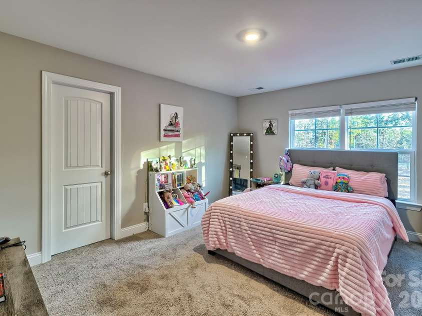 4922 Bethune Road, Kershaw, SC 29067.  MLS# CAR4336107, YatesRealty ID 5297. 