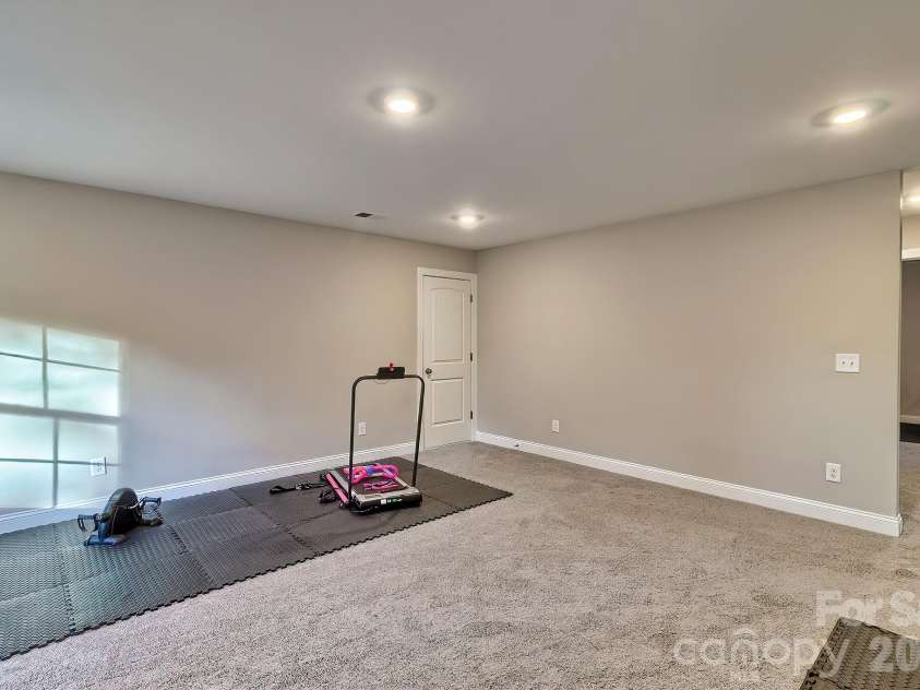 4922 Bethune Road, Kershaw, SC 29067.  MLS# CAR4336107, YatesRealty ID 5297. Upstairs loft
