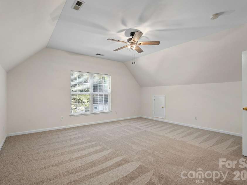 390 Robinson Road, Mooresville, NC 28117.  MLS# CAR4426077, YatesRealty ID 52971. 