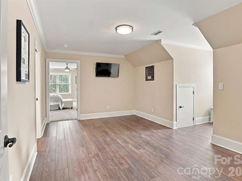 917 Catawba Shores Drive, Rock Hill, SC 29730.  MLS# CAR4426030, YatesRealty ID 52972. 