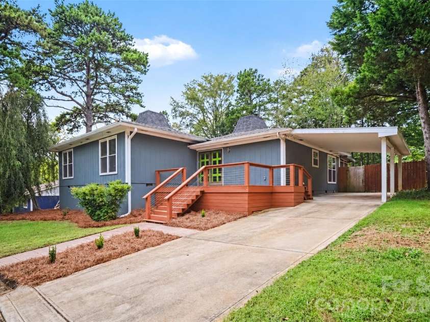 1162 Molokai Drive, Tega Cay, SC 29708.  MLS# CAR4425607, YatesRealty ID 52973. 