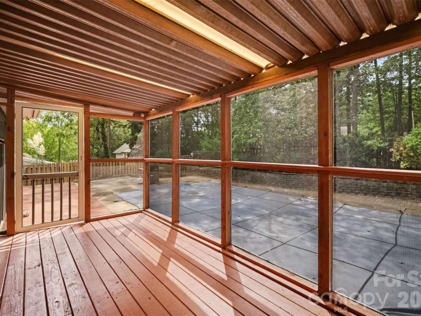 1162 Molokai Drive, Tega Cay, SC 29708.  MLS# CAR4425607, YatesRealty ID 52973. 