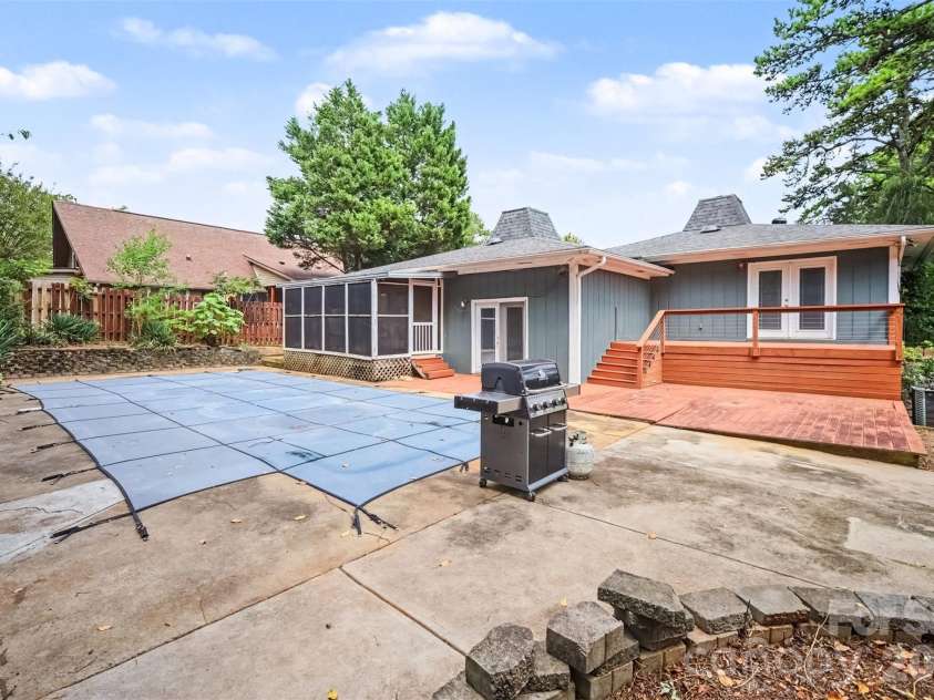 1162 Molokai Drive, Tega Cay, SC 29708.  MLS# CAR4425607, YatesRealty ID 52973. 