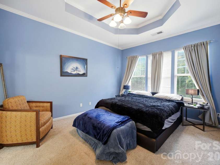 3009 Grande Heights Drive, Charlotte, NC 28269.  MLS# CAR4425756, YatesRealty ID 52975. 