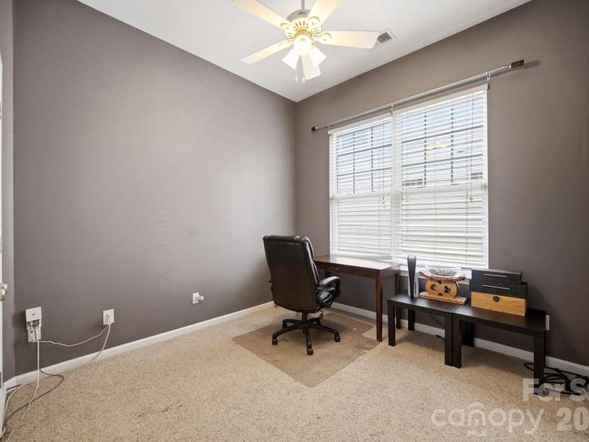 3009 Grande Heights Drive, Charlotte, NC 28269.  MLS# CAR4425756, YatesRealty ID 52975. 
