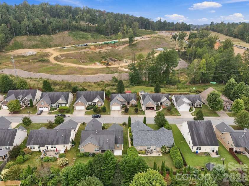 78 Brookstone Court, Hendersonville, NC 28792.  MLS# CAR4425123, YatesRealty ID 52977. 