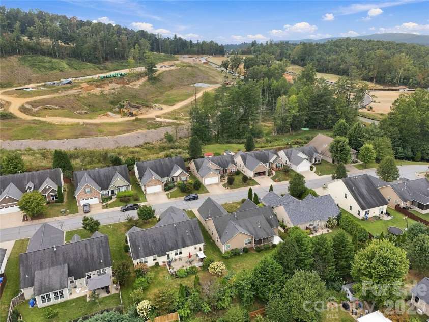 78 Brookstone Court, Hendersonville, NC 28792.  MLS# CAR4425123, YatesRealty ID 52977. 