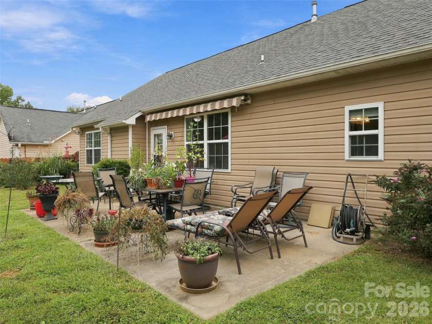 78 Brookstone Court, Hendersonville, NC 28792.  MLS# CAR4425123, YatesRealty ID 52977. 