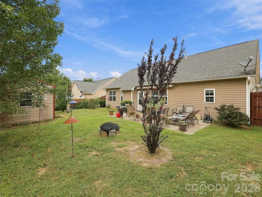 78 Brookstone Court, Hendersonville, NC 28792.  MLS# CAR4425123, YatesRealty ID 52977. 
