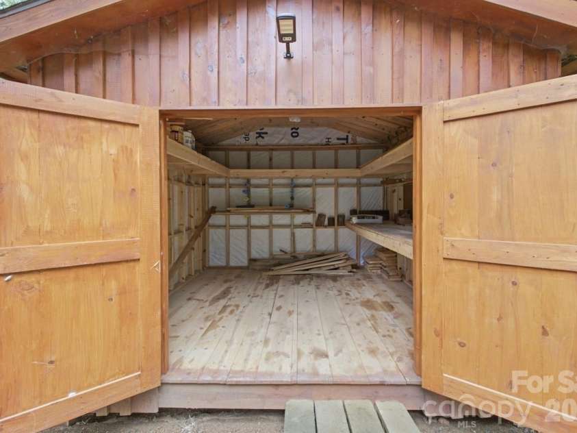 128 Maxamy Lane, Mooresville, NC 28117.  MLS# CAR4425165, YatesRealty ID 52979. Custom built outbuilding #3