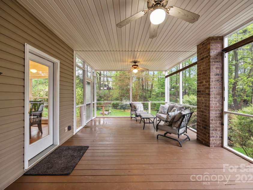 17301 Glassfield Drive, Huntersville, NC 28078.  MLS# CAR4241546, YatesRealty ID 5298. 300 Sq Ft screened porch!