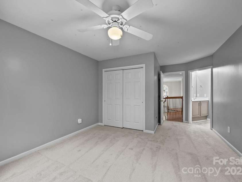 17301 Glassfield Drive, Huntersville, NC 28078.  MLS# CAR4241546, YatesRealty ID 5298. 