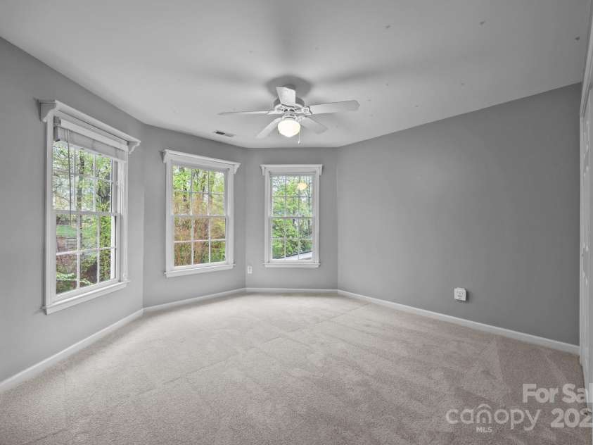 17301 Glassfield Drive, Huntersville, NC 28078.  MLS# CAR4241546, YatesRealty ID 5298. Secondary bedroom with new carpet