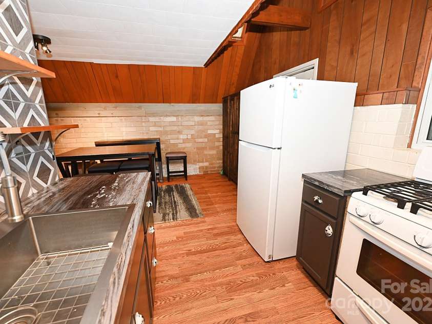 3430 & 3390 Rose Creek Road, Morganton, NC 28655.  MLS# CAR4273174, YatesRealty ID 5298. 