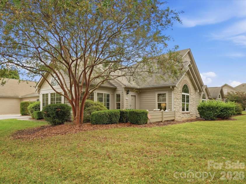 3546 Bank Court, Charlotte, NC 28105.  MLS# CAR4424315, YatesRealty ID 52981. Private back yard.