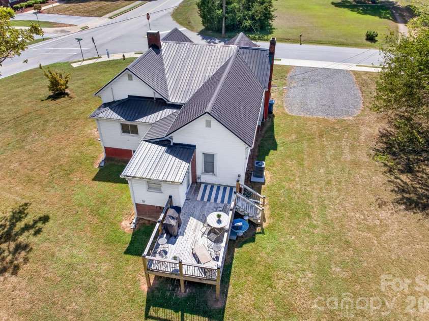 3276 Calvin Street, Claremont, NC 28610.  MLS# CAR4424311, YatesRealty ID 52982. 