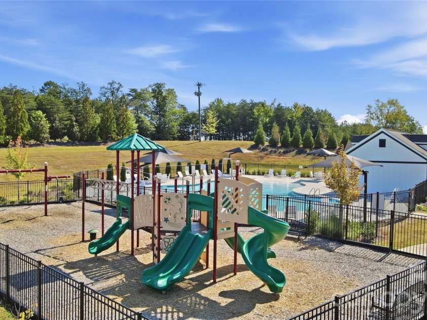 24101 Sailfish Drive, Lancaster, SC 29720.  MLS# CAR4424013, YatesRealty ID 52984. 