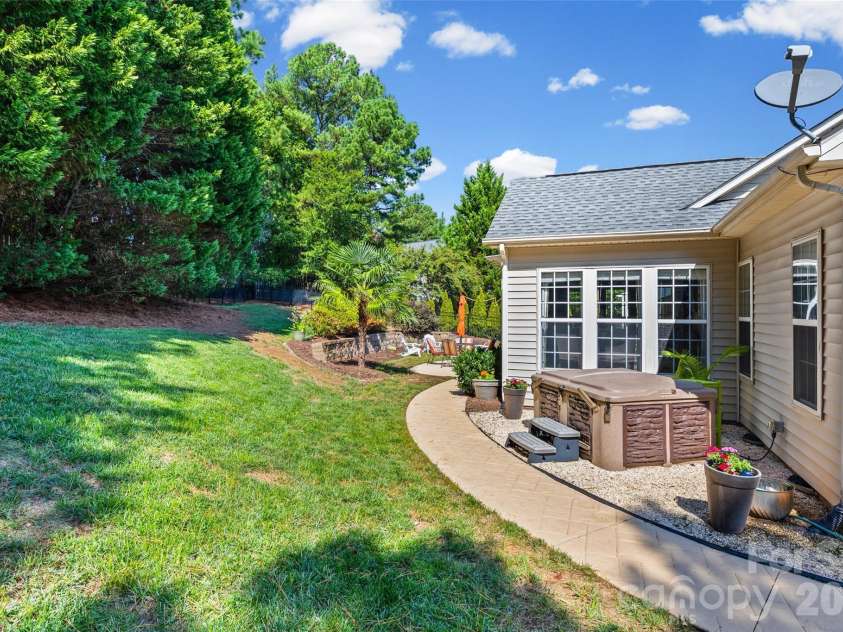 306 Drake Park Avenue, Fort Mill, SC 29708.  MLS# CAR4423650, YatesRealty ID 52985. Backyard