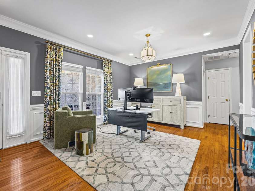 306 Drake Park Avenue, Fort Mill, SC 29708.  MLS# CAR4423650, YatesRealty ID 52985. Entry & Living Room