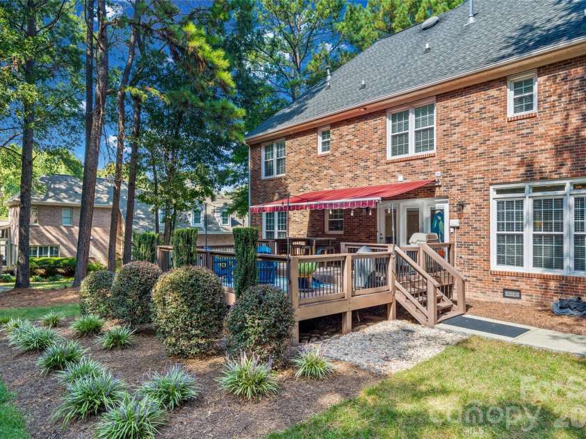 2963 Eppington South Drive, Fort Mill, SC 29708.  MLS# CAR4424192, YatesRealty ID 52988. 