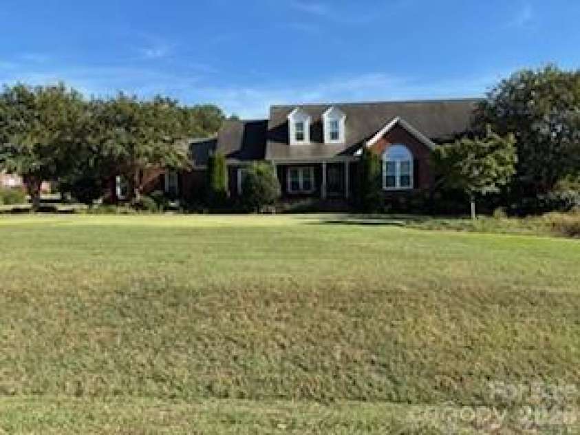 705 Carrollton Place, Rock Hill, SC 29730.  MLS# CAR4423209, YatesRealty ID 52989. 