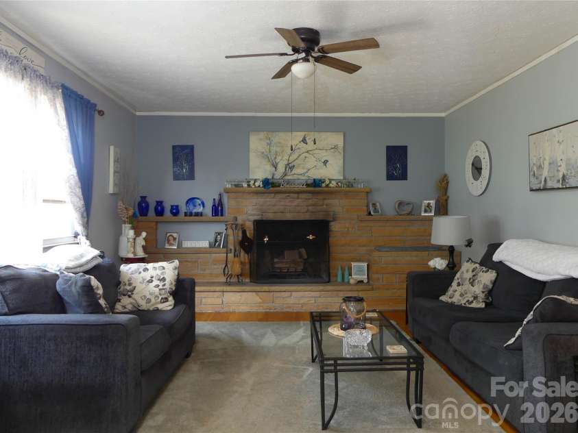 4636 Oak Hill School Road, Lenoir, NC 28645.  MLS# CAR4354860, YatesRealty ID 5299. 