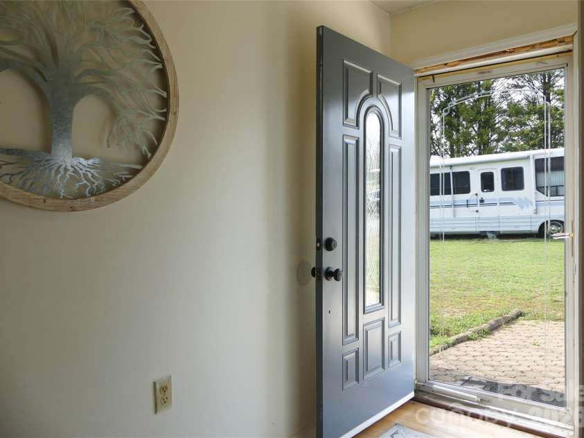 4636 Oak Hill School Road, Lenoir, NC 28645.  MLS# CAR4354860, YatesRealty ID 5299. 