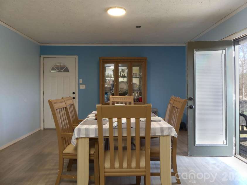 4636 Oak Hill School Road, Lenoir, NC 28645.  MLS# CAR4354860, YatesRealty ID 5299. 