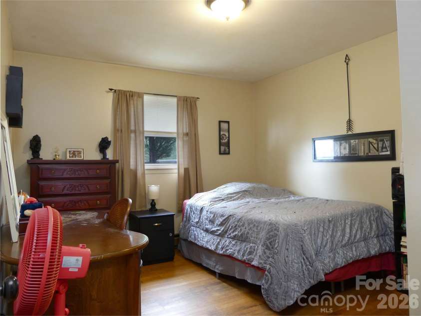 4636 Oak Hill School Road, Lenoir, NC 28645.  MLS# CAR4354860, YatesRealty ID 5299. 