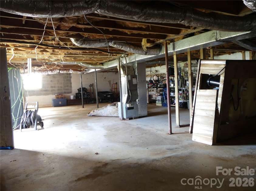 4636 Oak Hill School Road, Lenoir, NC 28645.  MLS# CAR4354860, YatesRealty ID 5299. 