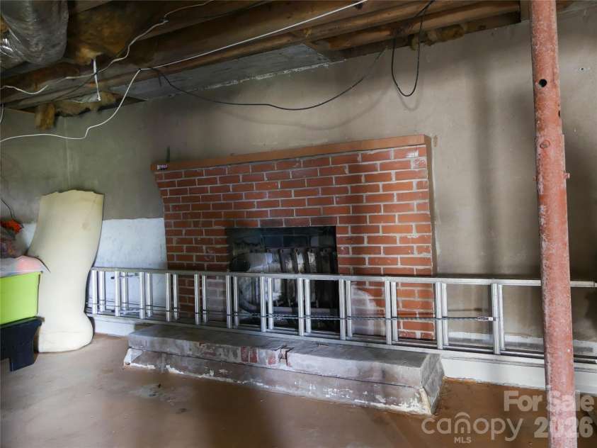 4636 Oak Hill School Road, Lenoir, NC 28645.  MLS# CAR4354860, YatesRealty ID 5299. 