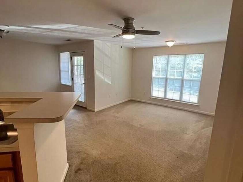 9810 Campus Walk Lane, Charlotte, NC 28262.  MLS# CAR4279140, YatesRealty ID 5299. 