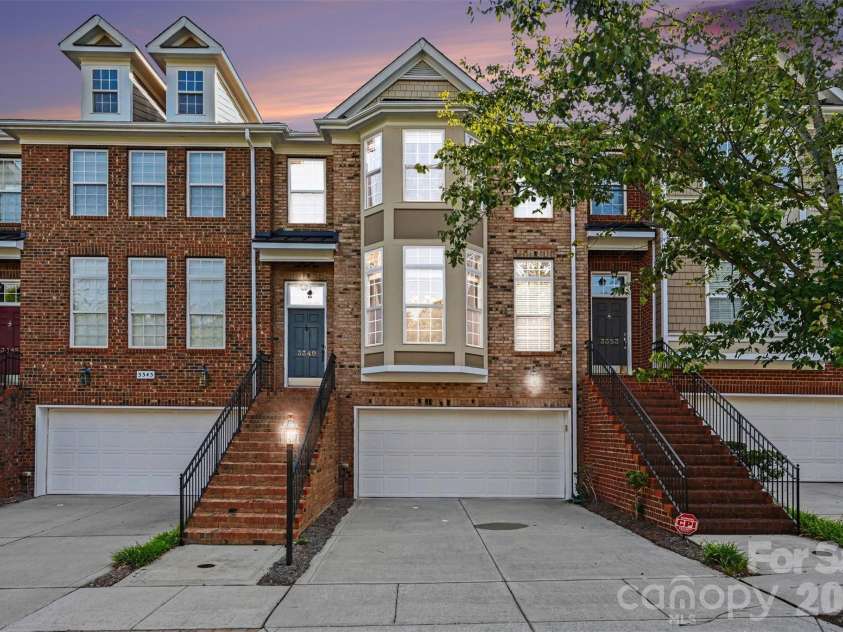 3349 Luke Crossing Drive, Charlotte, NC 28226.  MLS# CAR4423578, YatesRealty ID 52991. 