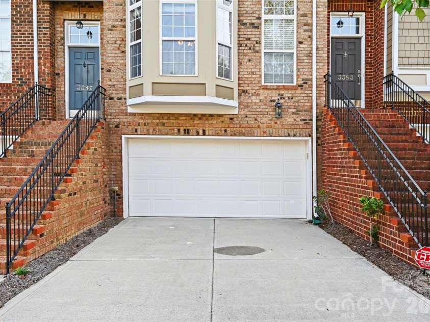 3349 Luke Crossing Drive, Charlotte, NC 28226.  MLS# CAR4423578, YatesRealty ID 52991. 