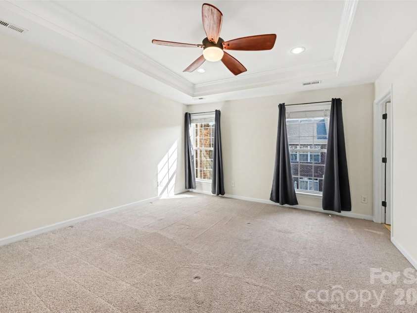 3349 Luke Crossing Drive, Charlotte, NC 28226.  MLS# CAR4423578, YatesRealty ID 52991. 