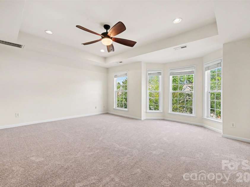 3349 Luke Crossing Drive, Charlotte, NC 28226.  MLS# CAR4423578, YatesRealty ID 52991. 