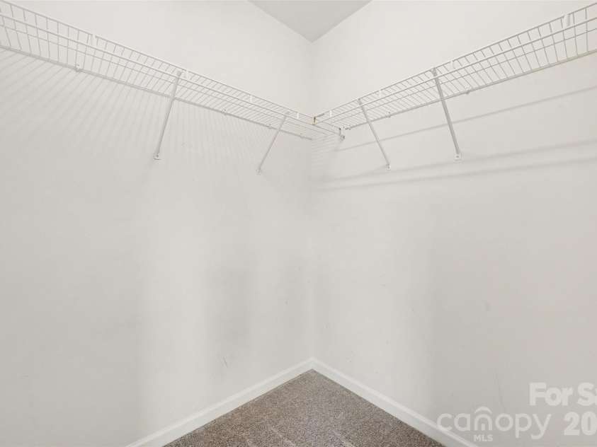 3349 Luke Crossing Drive, Charlotte, NC 28226.  MLS# CAR4423578, YatesRealty ID 52991. 