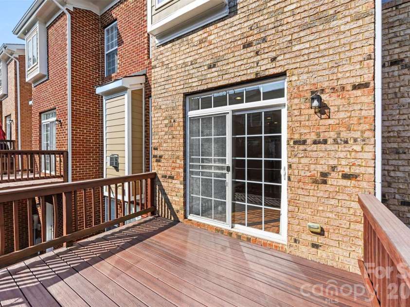 3349 Luke Crossing Drive, Charlotte, NC 28226.  MLS# CAR4423578, YatesRealty ID 52991. 